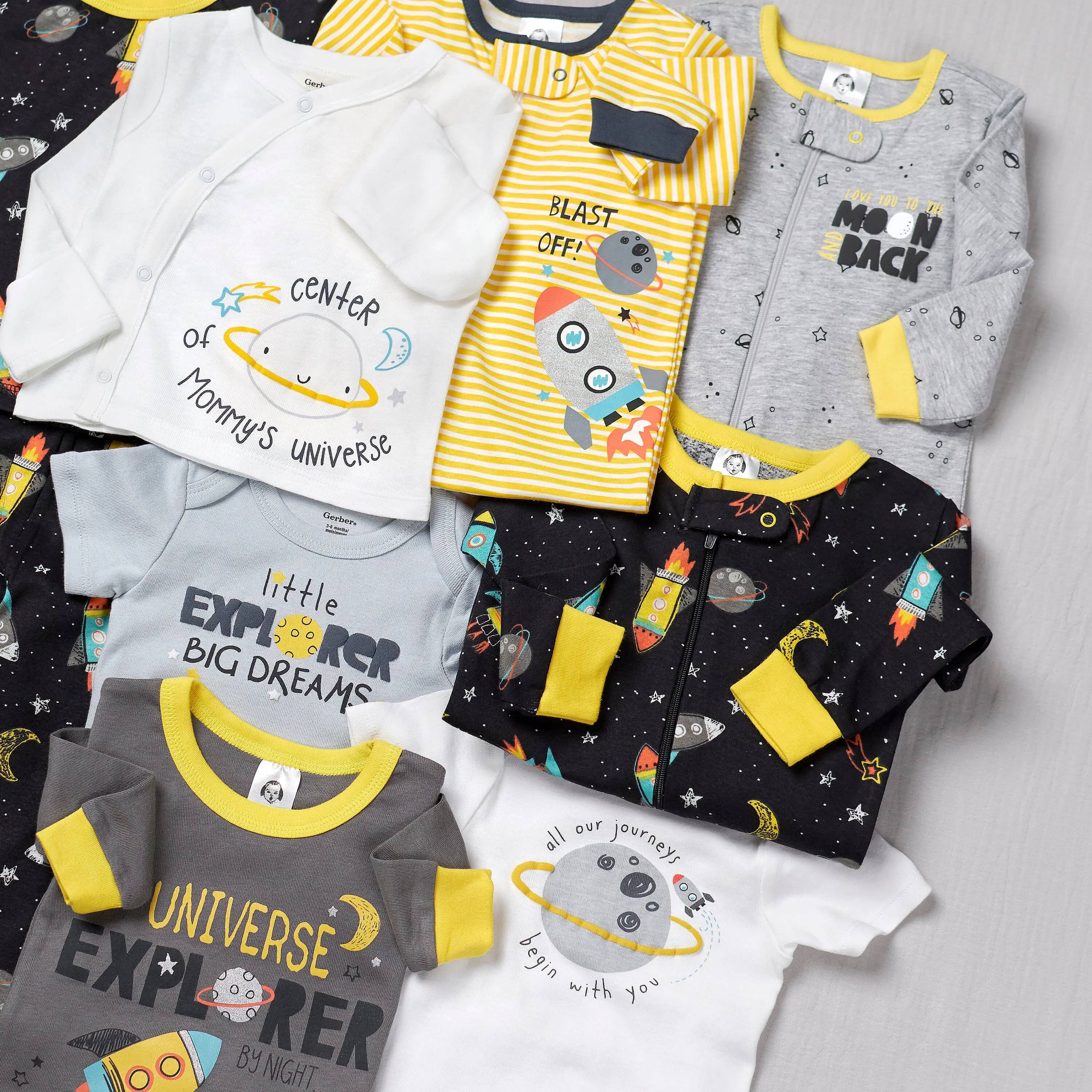 3-Piece Baby Boys Blast Off Short Sleeve Onesies® Bodysuits & Pants Set