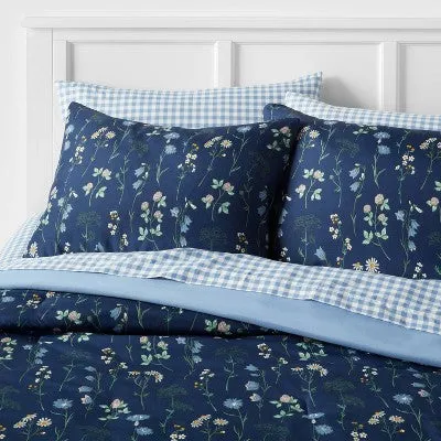 New - 7pc Full Floral Printed Microfiber Reversible Comforter & Sheets Set Navy - Room Essentials