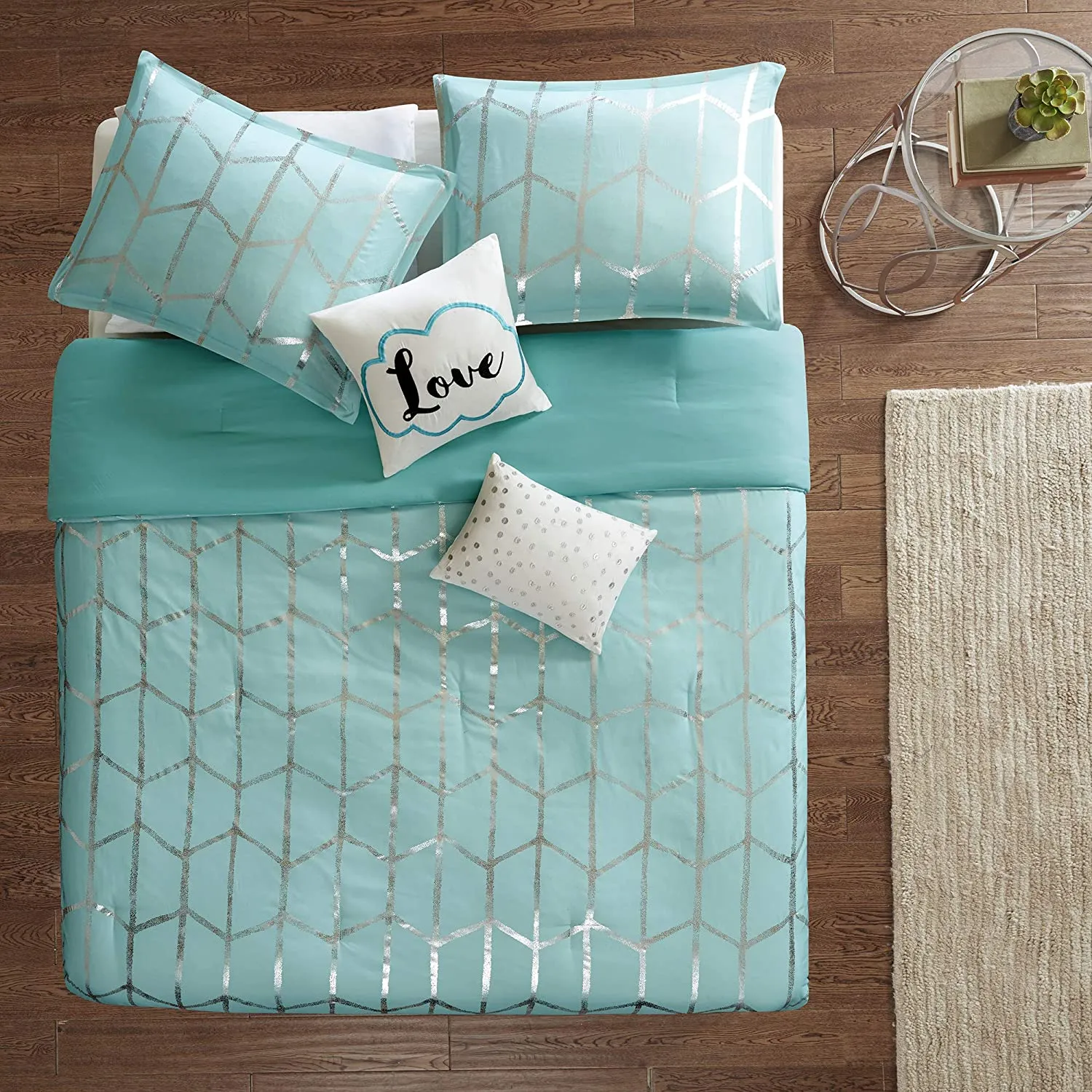 The Metallic Aqua Bed Set