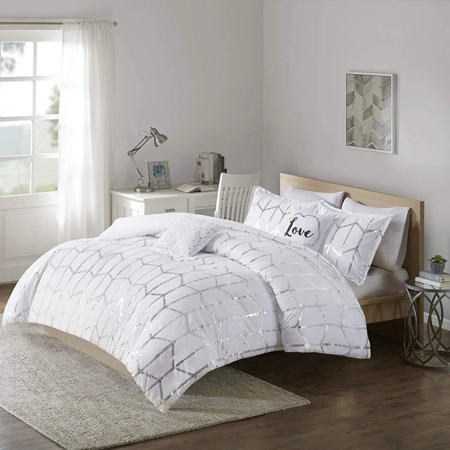 The Metallic White Bed Set