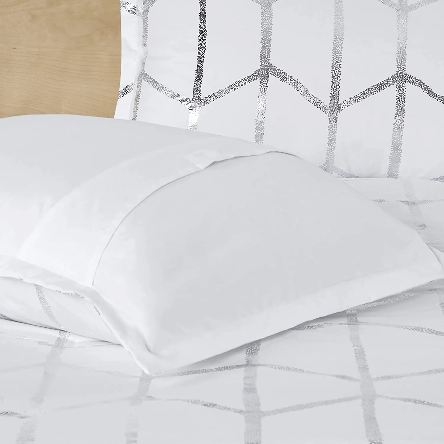 The Metallic White Bed Set